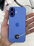 Zadní strana iPhonu 16