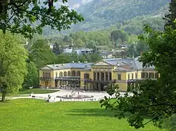 Císařská vila ze zahrad