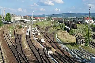 Barevná fotografie budovy nádraží v Budyšíně