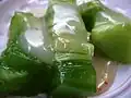 Vietnamský dezert ovoněný extraktem z Pandanus amaryllifolius