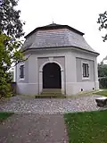 Barokní márnice u kostela Panny Marie
