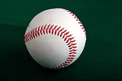 Baseballový míček