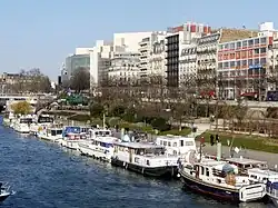 Jardin de l'Arsenal v zimě