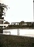 Pohled na bazén ze západní strany