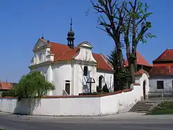 Bechlín, kostel (2).JPG