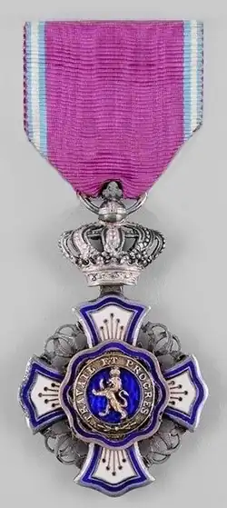 Insignie řádu ve třídě rytíře