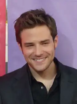 Ben Rappaport jako Todd Dempsy