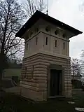 Benešov, vodárenská věž.jpg