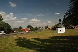 Kaple u silnice