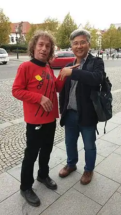 Jan Badalec (vlevo) spolu s Jong Sil Leem