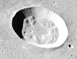 Kráter Bessel