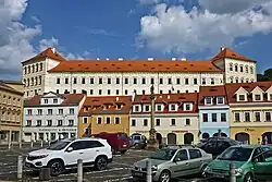 Pohled z náměstí