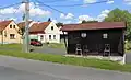 Zajímavé vybavení autobusové zastávky