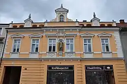 Blatná-dům-na-náměstí2009.jpg
