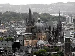 Centrum města s katedrálou Panny Marie