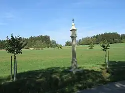 Boží muka při silnici z Bořetína do Strmilova (Q37008797) 01.jpg