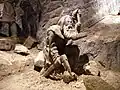 Jedna ze soch, vytesaných v soli