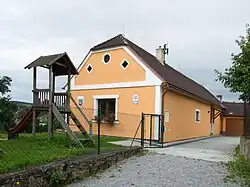 Budova místní knihovny