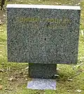 Symbolický hrob B. Houfka na Čestném pohřebišti popravených a umučených z padesátých let (III. odboj) na Ďáblickém hřbitově