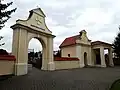 Brána hřbitova