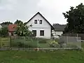 Dům
