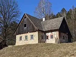 Bokouš (samota u Velké Bukoviny, resp. Kopanin u Chvalkovic) - stavení čp. 67 (stav březen 2025) (2).jpg