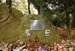 Pomník kpt. Raymonda F. Reutera