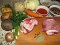 Ingredience na boršč mohou obsahovat maso hovězí, vepřové, sádlo, řepu, zelí, mrkev, celer, cibuli, brambory, houby, rajský protlak, petržel, pažitku, kopr, bobkový list, nové koření a černý pepř.