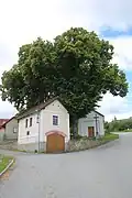 Požární zbrojnice na návsi