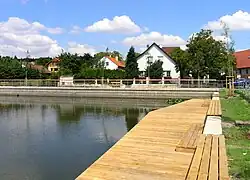 Obecní rybník s koupalištěm