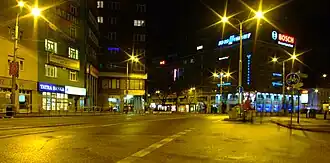 Kamenné náměstí v noci