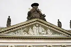 Mozaika na tympanonu Primaciálního paláce v Bratislavě (1959–1960), dílo ak. malíře Ernesta Zmetáka