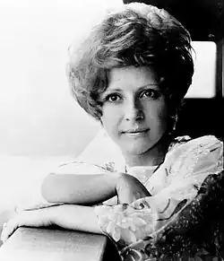 Brenda Lee (23. dubna 1977)