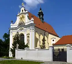 Farní kostel Nejsvětější Trojice, bývalý klášterní kostel