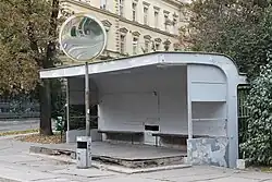 Brno, Obilní trh, tramvajová čekárna (2013-09-29; 02).jpg