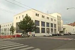 Brno-Veveří - sokolský stadion s tělocvičnou a společenskými prostorami.jpg
