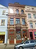 Broumov měšťanský dům Mírové nám. 129.JPG