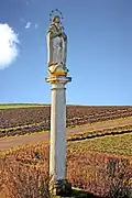 Socha Panny Marie Neposkvrněné u Bruggu