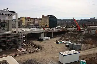 Výstavba mostu přes plánovanou přeloženou železniční trať (2025)