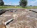 První bazén s dvěma velkými vracáky