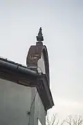 detail štítu