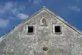 Štít domu