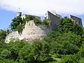 Hrad Falkenstein, získaný jako zřícenina spolu s hradem Poysbrunn.