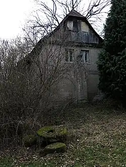 Bylany, bývalý vodní mlýn čp.79.jpg