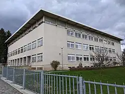Bystřice nad Pernštejnem - zemědělská technická škola čp. 343 (5).jpg