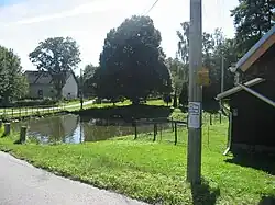 náves