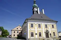 Bystré - radnice.JPG