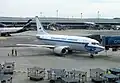Modrý retrojet vycházející z barev ČSA 50. let 20. století (Boeing 737-500 OK-XGB, 2011–2013)