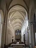 Kostel Nejsv. Trojice, pohled do lodi