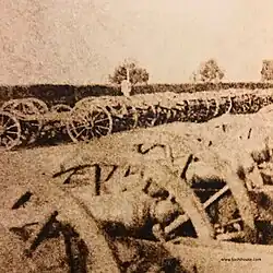 Zabavené sikhské zbraně zaparkované v kantonu Ambala po druhé anglo-sikhské válce, asi duben 1849